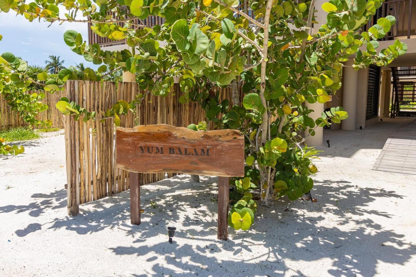 Yum Balam Loft C102 Hotel Isla Holbox Bagian luar foto